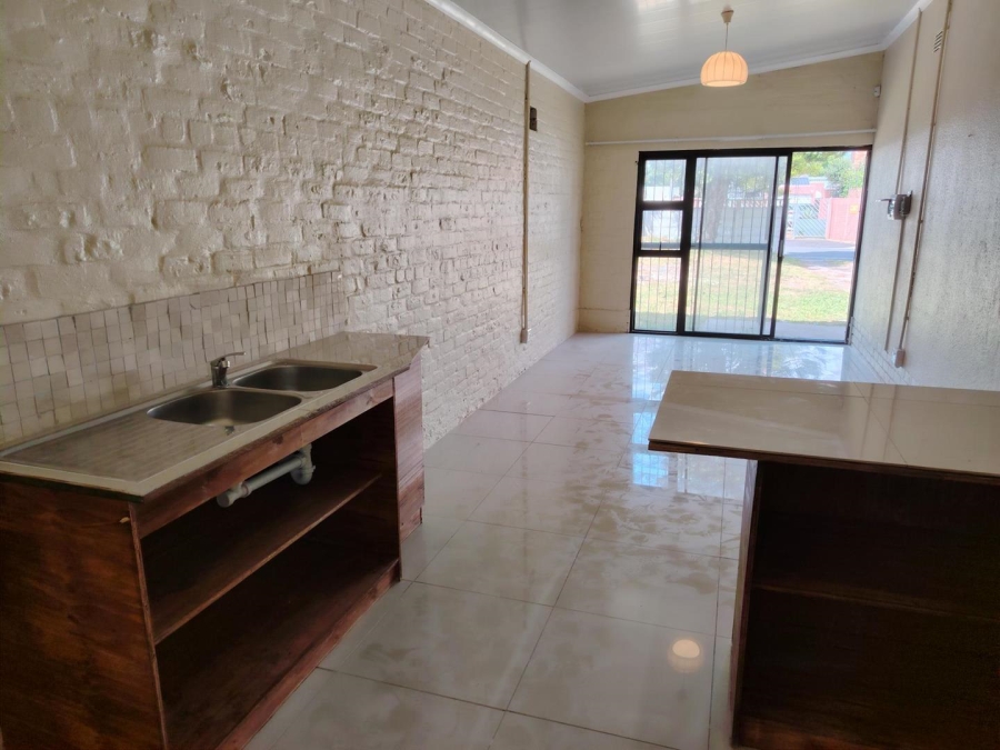 To Let 1 Bedroom Property for Rent in Milnerton Western Cape